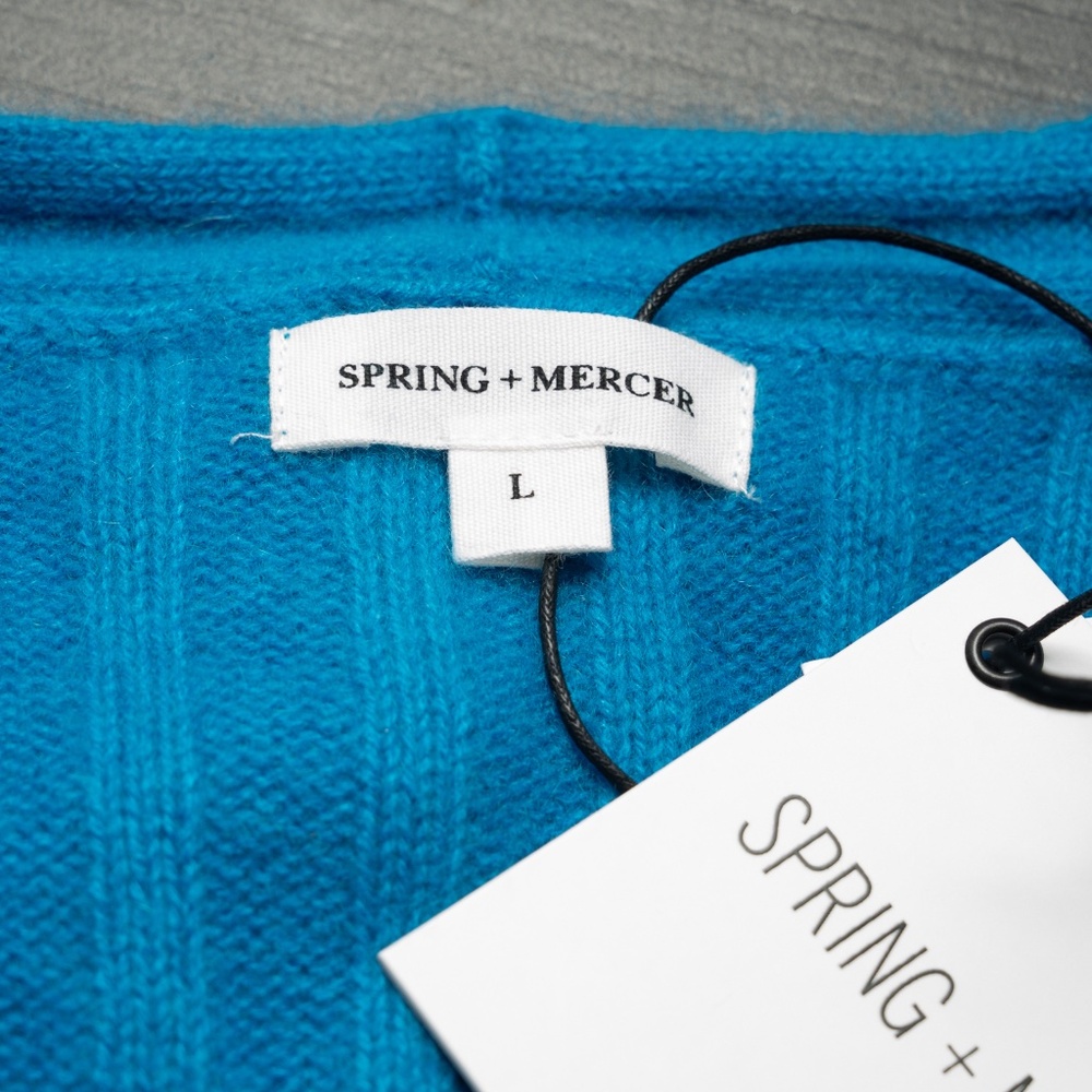 Spring + Mercer - Cashmere Ribbed V-Neck Sweater‎ - Picture 4 of 7